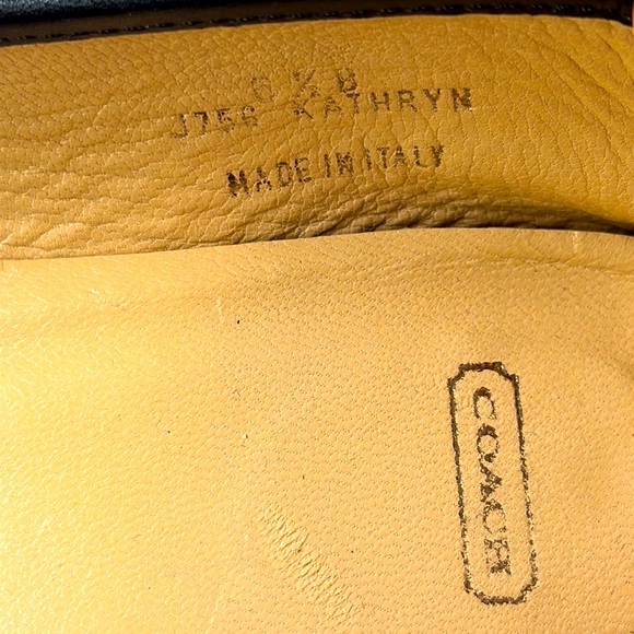 Coach 1” heel monogram shoes size 6 1/2 B - Picture 6 of 10